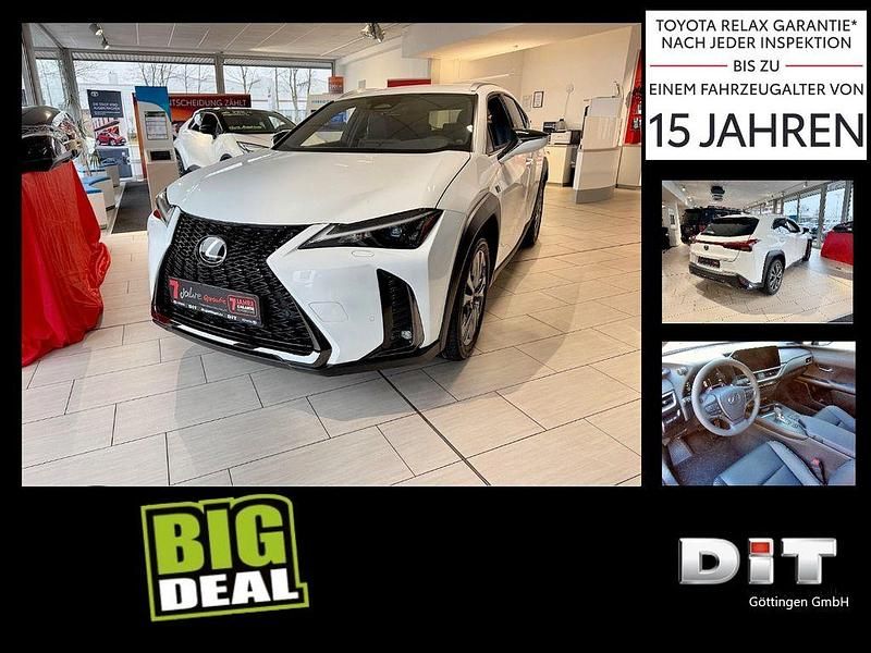 Gebraucht Lexus UX 300h Sport Design Packet 199 PS (146 kW) 2024 Fuji weiß SUV