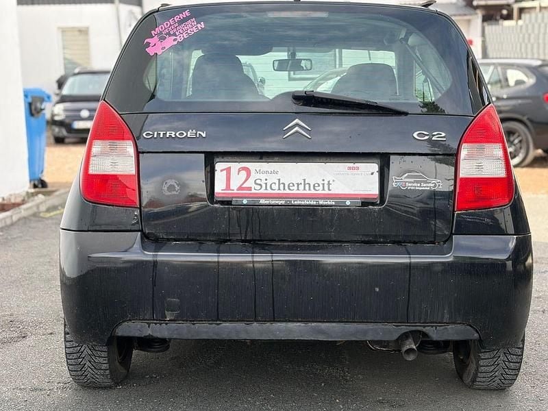 Gebraucht Citroën C2 Style 60 PS (44 kW) 2012 Schwarz Kleinwagen