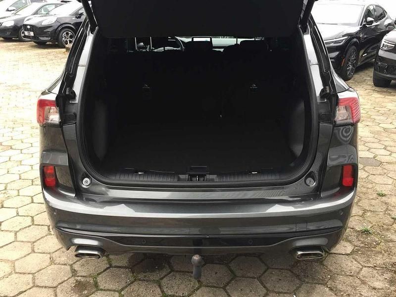Gebraucht Ford Kuga ST-Line 224 PS (164 kW) 2022 Grau SUV