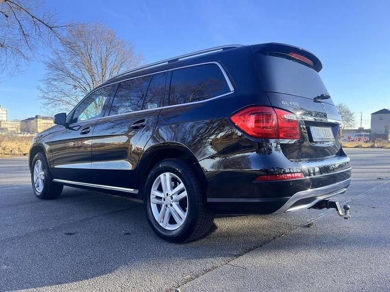 Gebraucht Mercedes GL450 367 PS (269 kW) 2015 Schwarz SUV