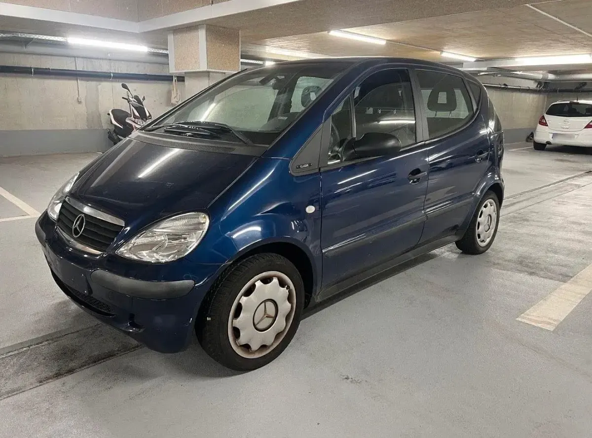 Gebraucht Mercedes A140 82 PS (60 kW) 2002 Blau Kleinwagen