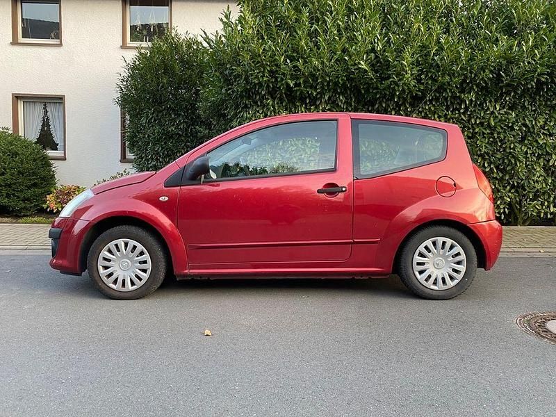 Gebraucht Citroën C2 73 PS (53 kW) 2009 Rot Kleinwagen