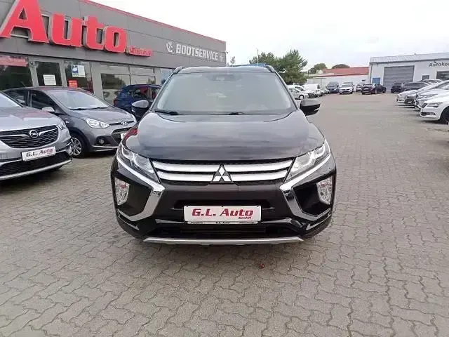 Używany Mitsubishi Eclipse Cross 163 KM (119 kW) 2020 Czarny SUV