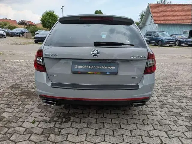 Gebraucht Skoda Octavia RS 184 PS (135 kW) 2020 Grau Kombi