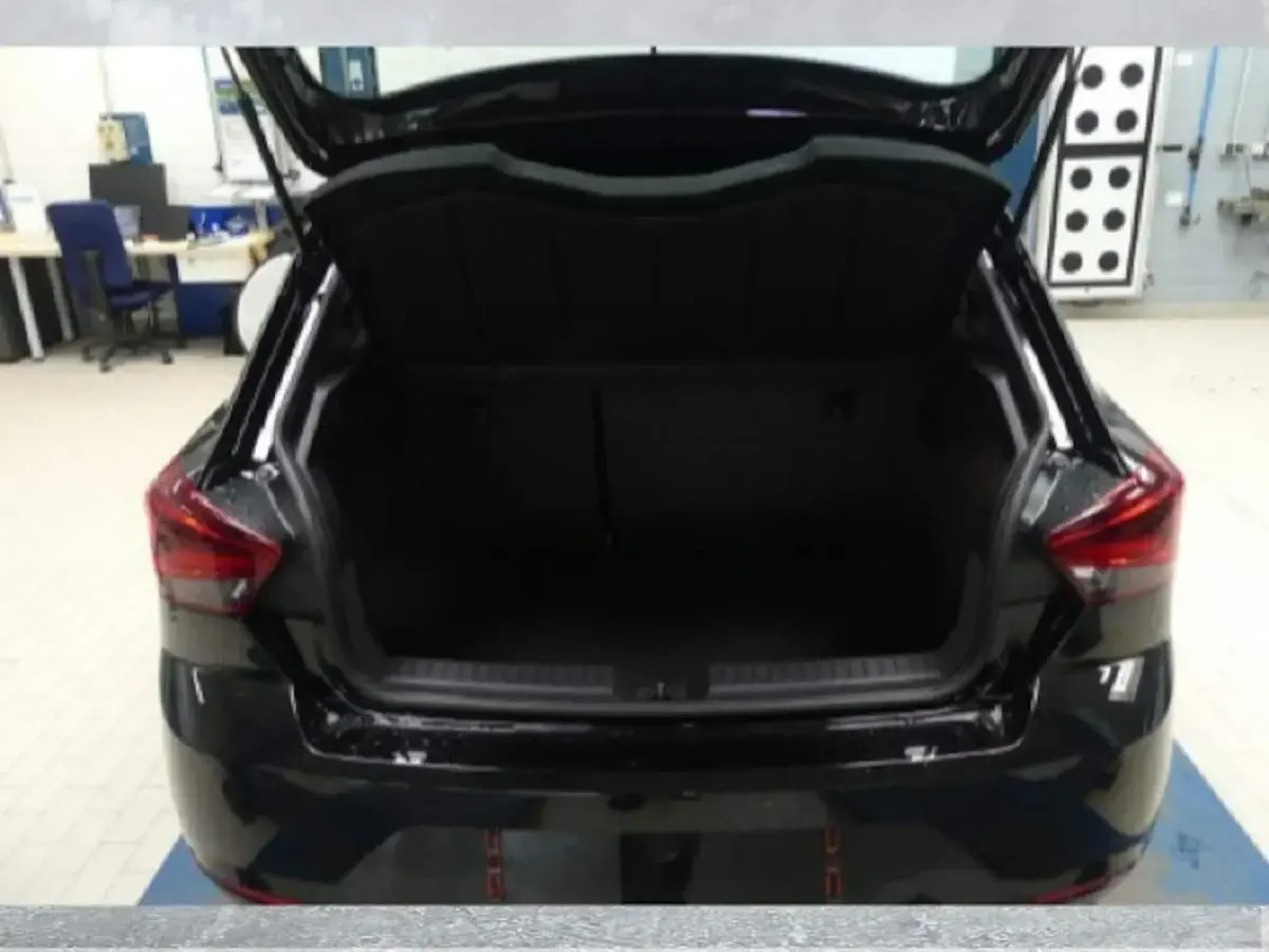 Gebraucht Seat Ibiza XCELLENCE 95 PS (69 kW) 2020 Midnight schwarz (metallic) Kleinwagen
