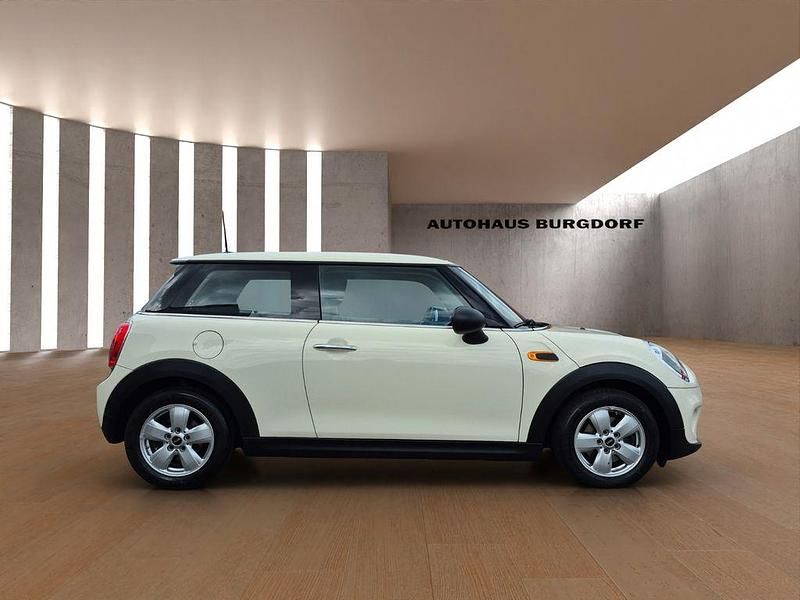 Gebraucht Mini ONE 75 PS (55 kW) 2015 Weiß Kleinwagen