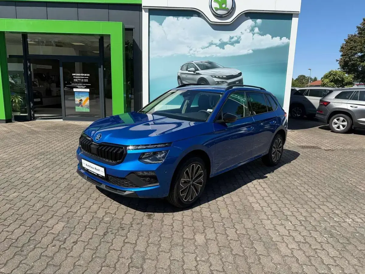 Neu Skoda Kamiq 150 PS (110 kW) 2026 Raceblau metallic SUV