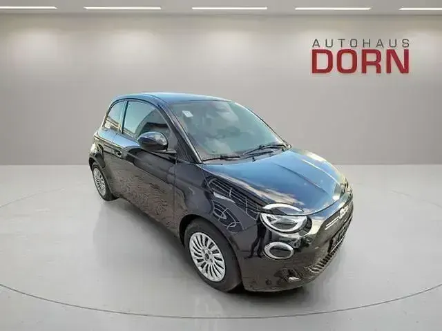 Gebraucht Fiat 500e Action 69 kW (95 PS) 2025 Onyx schwarz Kleinwagen