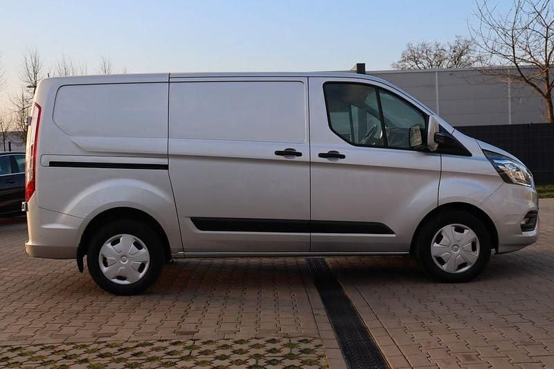 Gebraucht Ford Transit Custom 131 PS (96 kW) 2020 Silber Limousine