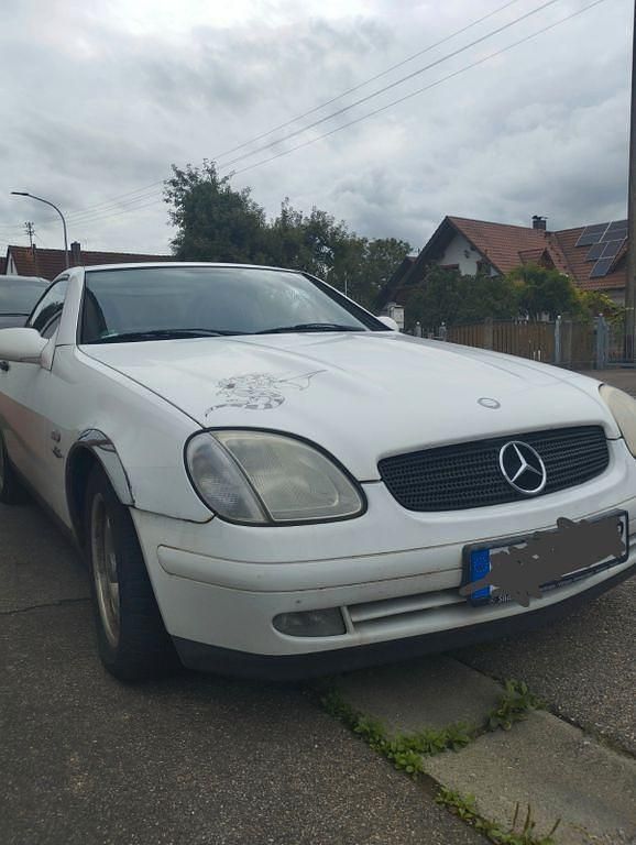 Weiß Gebraucht 1997 Mercedes SLK200 Cabrio | 1.500 € (Superpreis) - Bild 1/4