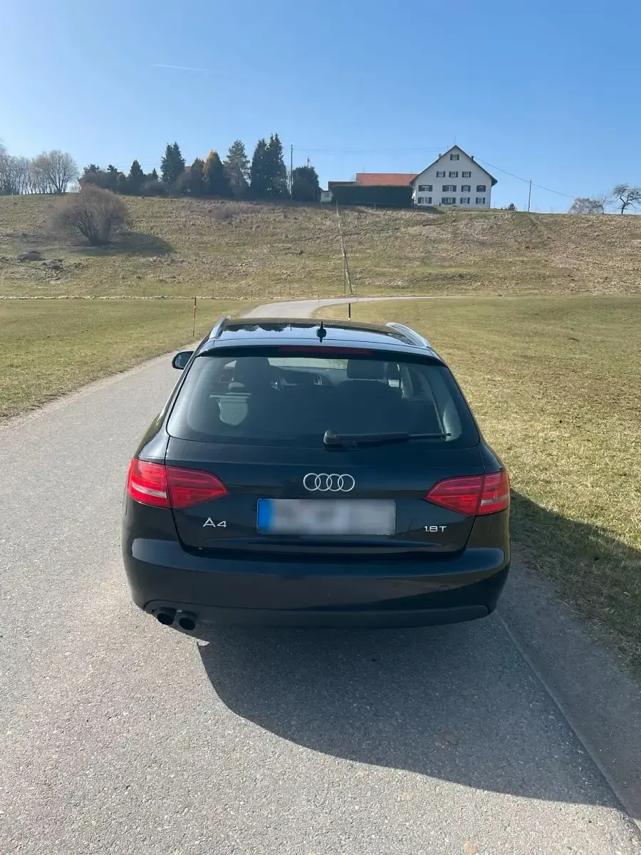 Gebraucht Audi A4 163 PS (119 kW) 2009 Schwarz Kombi