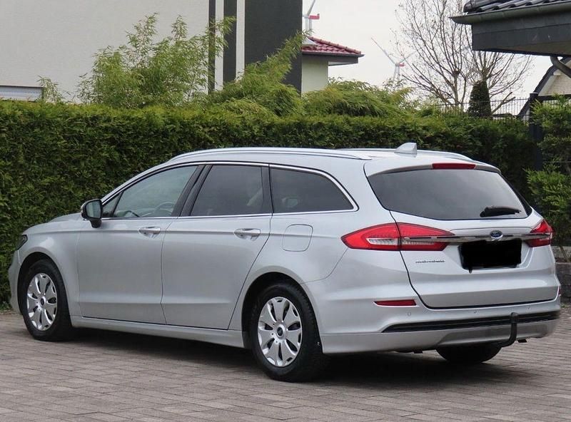 Gebraucht Ford Mondeo Titanium 150 PS (110 kW) 2021 Limousine