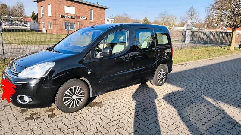 Gebraucht Citroën Berlingo 92 PS (67 kW) 2012 Schwarz Van / Kleinbus