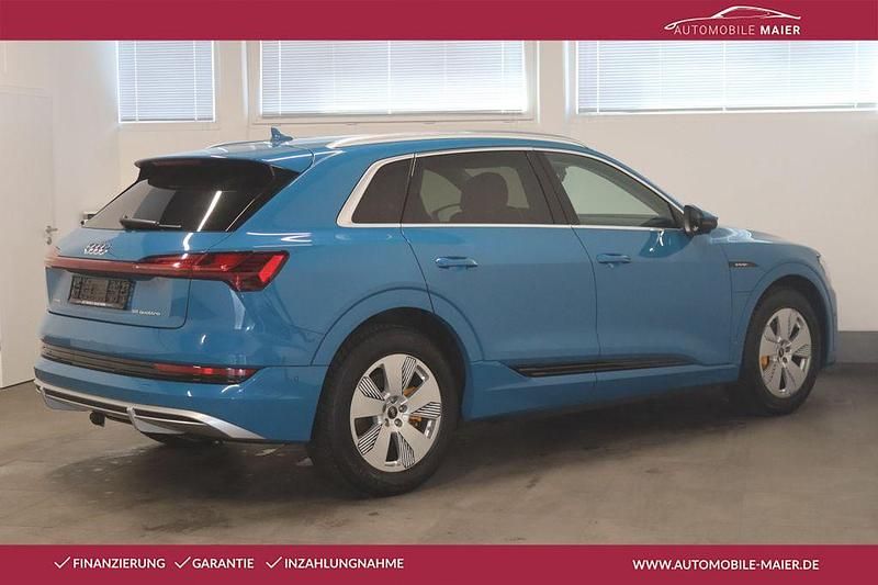 Gebraucht Audi e-tron S-Line 300 kW (408 PS) 2020 Antiguablau metallic SUV