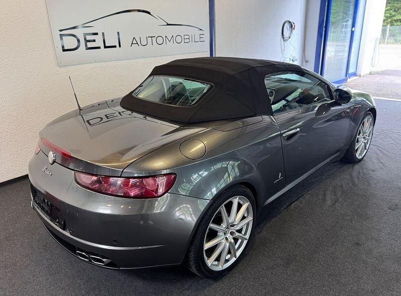 Gebraucht Alfa Romeo Spider Exclusive 185 PS (136 kW) 2007 Grau Cabrio