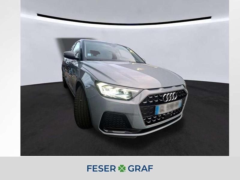 Gebraucht Audi A1 Sportback Advanced 110 PS (80 kW) 2023 Pfeilgrau perleffekt/mythosschwarz metallic Kleinwagen