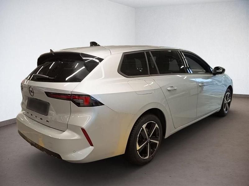 Gebraucht Opel Astra 131 PS (96 kW) 2024 Silber Kombi