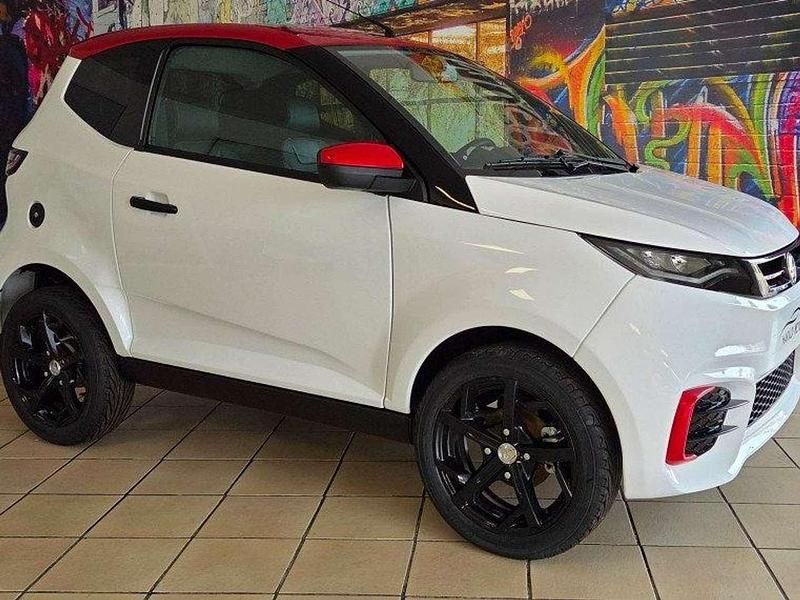 Weiß Neu 2025 Aixam City Kleinwagen | 18.385 € (Fairer Preis) - Bild 1/4