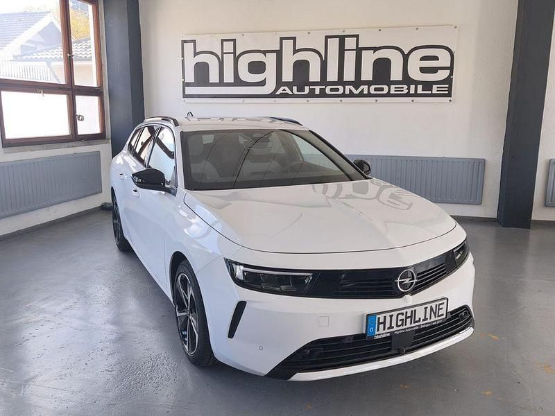 Weiß Neu 2025 Opel Astra Kombi | 24.680 € (Superpreis) - Bild 1/4