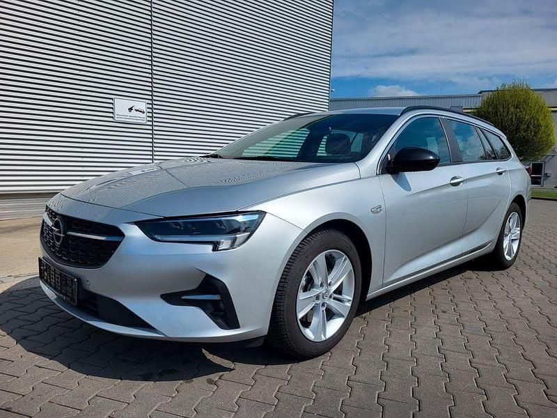 Grau Gebraucht 2021 Opel Insignia Business Kombi | 10.990 € (Superpreis) - Bild 1/4