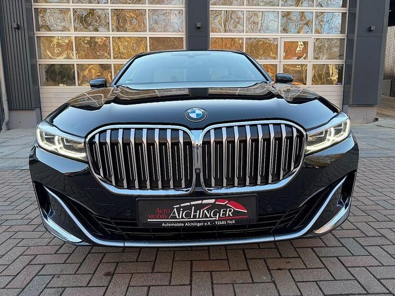Gebraucht BMW 730 Sport Line 265 PS (194 kW) 2020 Schwarz Limousine