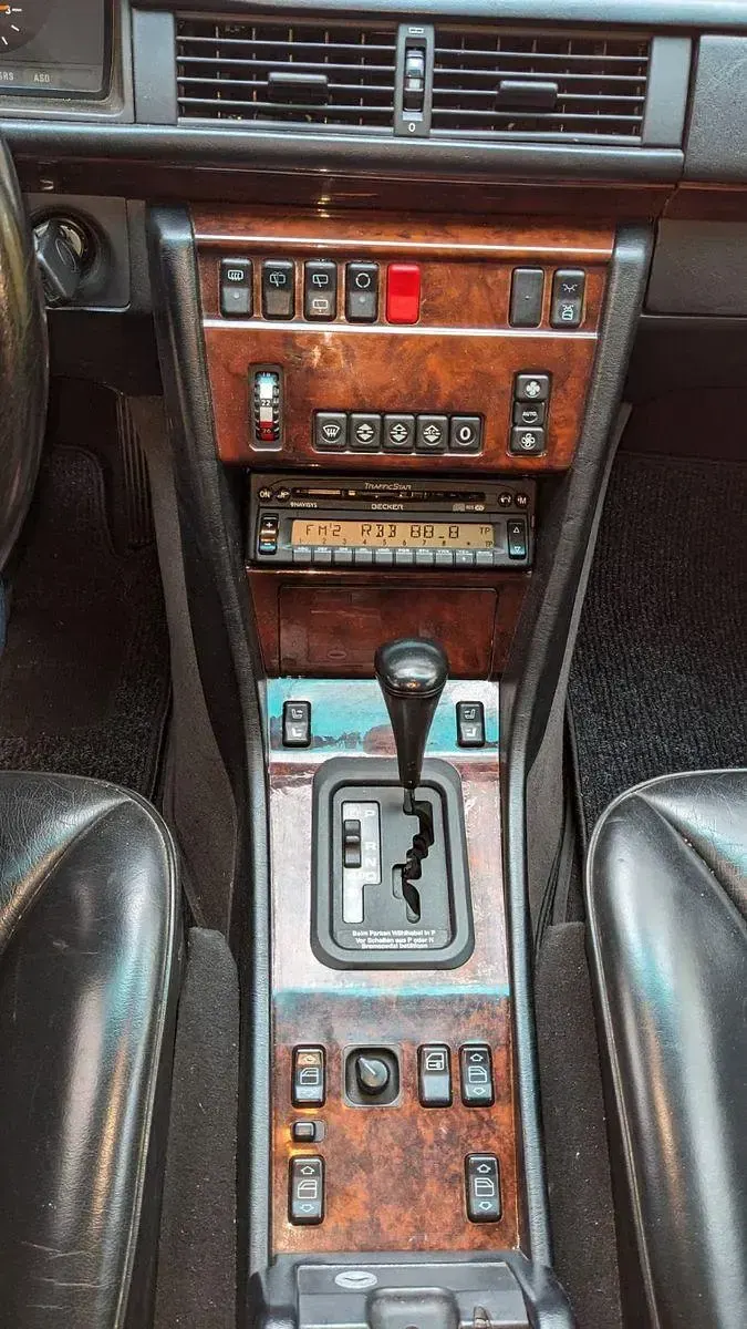 Gebraucht Mercedes E320 220 PS (161 kW) 1994 Schwarz Kombi