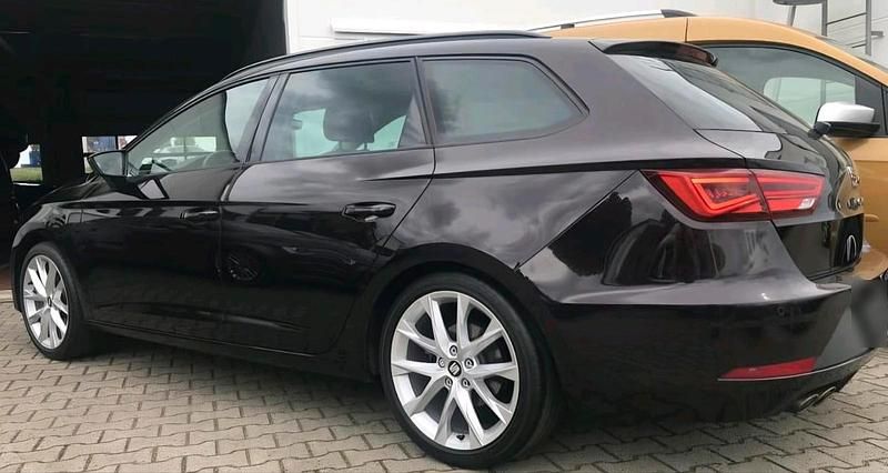 Gebraucht Seat Leon FR 184 PS (135 kW) 2017 Violet Kombi