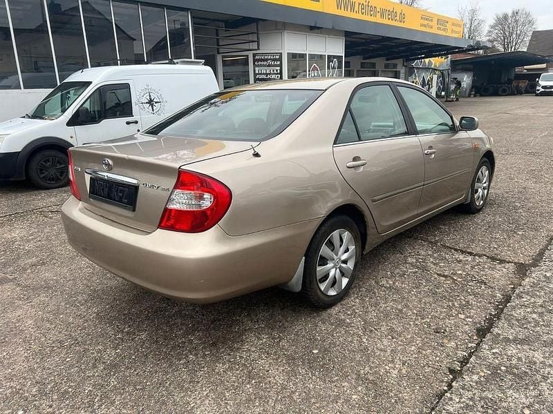 Gebraucht Toyota Camry 152 PS (111 kW) 2004 Gold Limousine