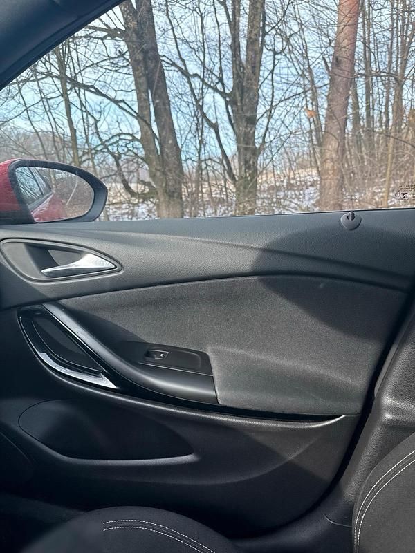 Gebraucht Opel Astra 200 PS (147 kW) 2017 Rot Kombi