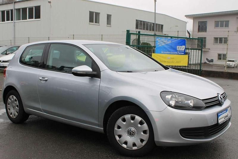 Gebraucht VW Golf VI Comfortline 80 PS (58 kW) 2009 Reflexsilber metallic Kleinwagen