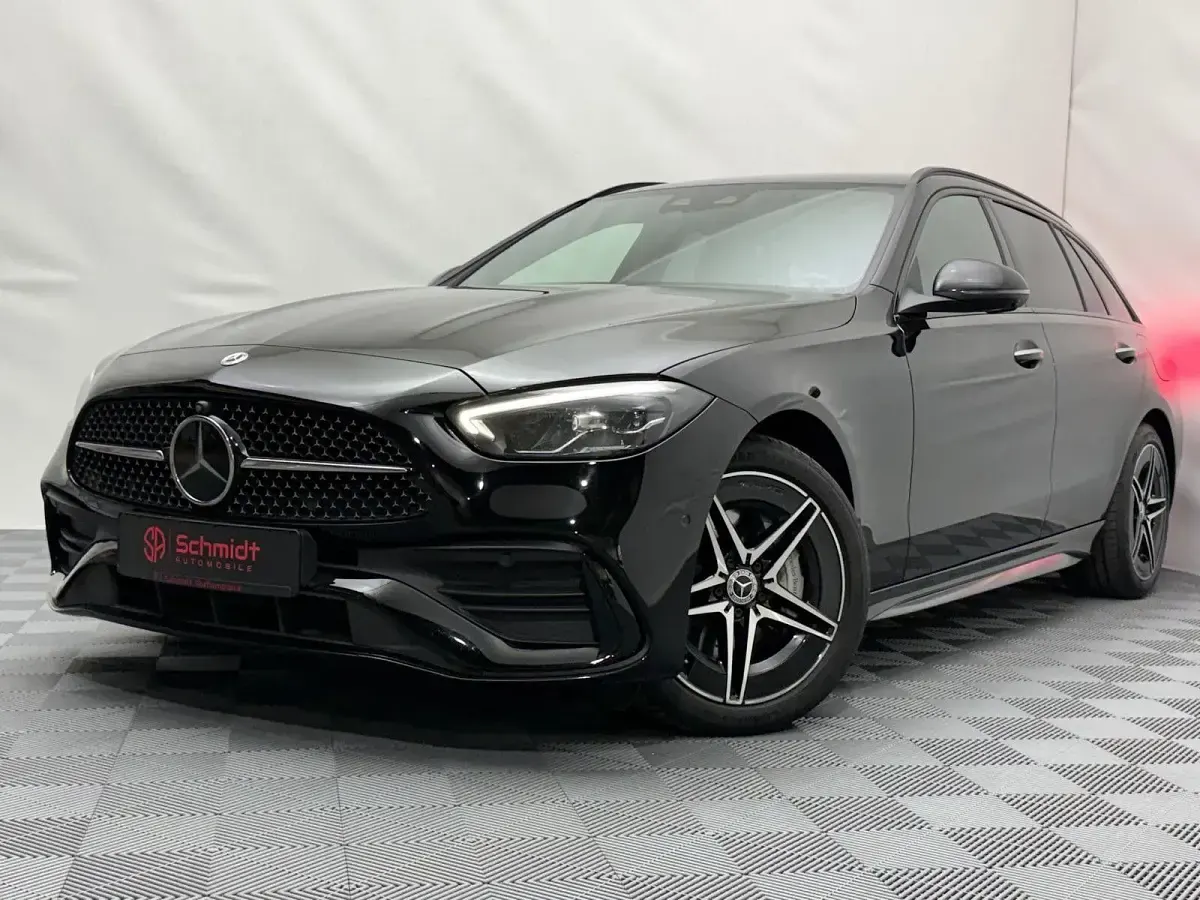 Gebraucht Mercedes C300e AMG line 313 PS (230 kW) 2022 Schwarz Kombi