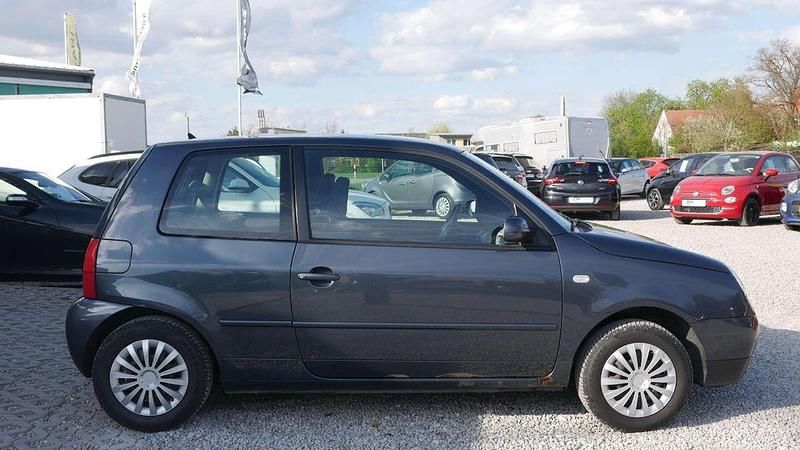 Brugt VW Lupo 50 HK (36 kW) 2003 Grå Hatchback