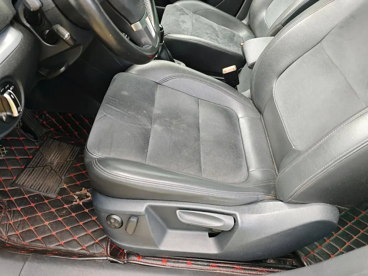 Gebraucht VW Sharan 140 PS (102 kW) 2012 Blau Van / Kleinbus