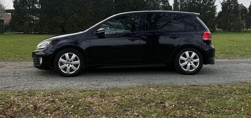 Gebraucht VW Golf VI GTI 211 PS (155 kW) 2011 Schwarz Kleinwagen