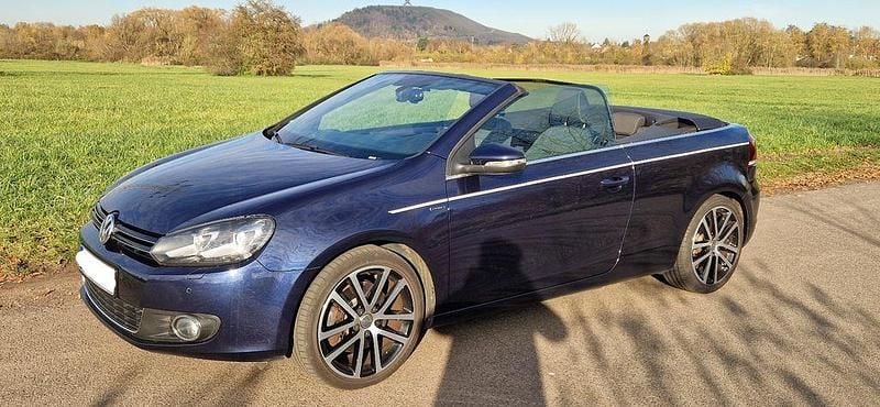 Gebraucht VW Golf Cabriolet LOUNGE 150 PS (110 kW) 2015 Blau Cabrio