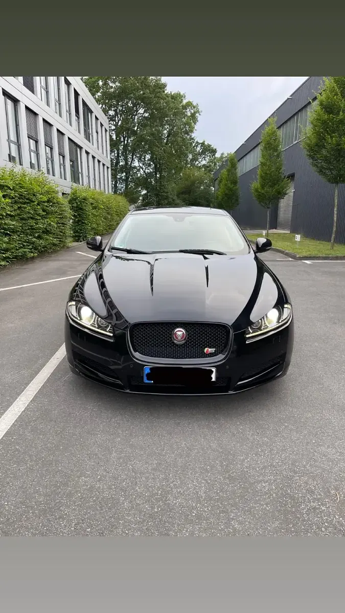 Gebraucht Jaguar XF S 275 PS (202 kW) 2014 Schwarz Limousine