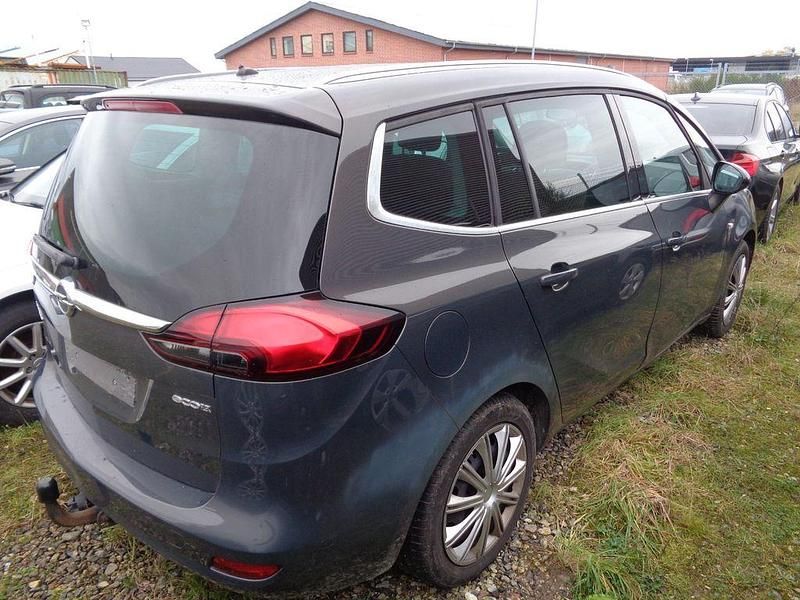 Gebraucht Opel Zafira Tourer Edition 136 PS (100 kW) 2014 Grau Van / Kleinbus
