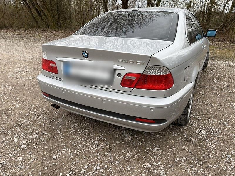 Gebraucht BMW 330 231 PS (169 kW) 2003 Silber Coupé