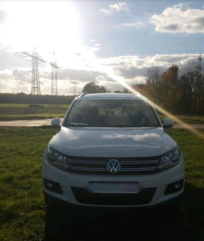 Gebraucht VW Tiguan 122 PS (89 kW) 2012 Weiß SUV