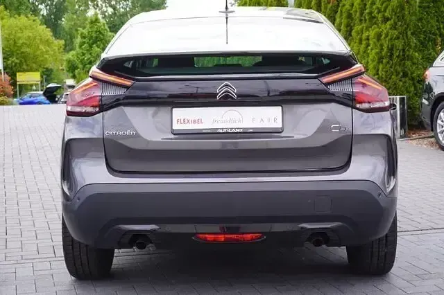 Gebraucht Citroën C4 Feel 131 PS (96 kW) 2021 Grau Limousine