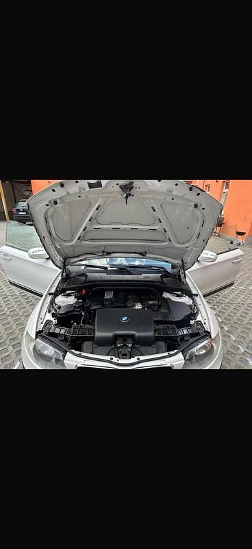 Gebraucht BMW 118 144 PS (105 kW) 2010 Weiß Kleinwagen