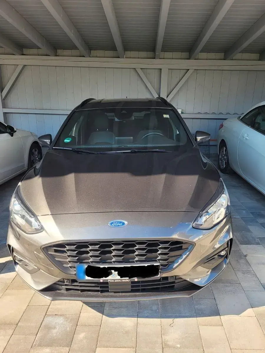 Gebraucht Ford Focus ST-Line 125 PS (91 kW) 2019 Grau Kombi