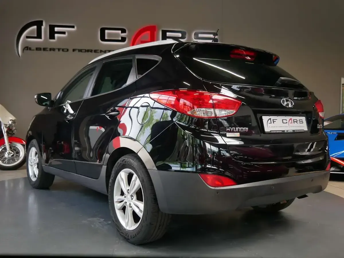 Gebraucht Hyundai ix35 Comfort 136 PS (100 kW) 2012 Schwarz SUV