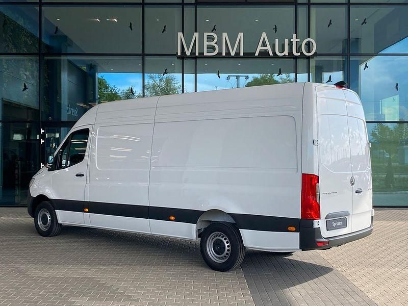 Nowe Mercedes Sprinter 170 KM (125 kW) 2026 Biały Van