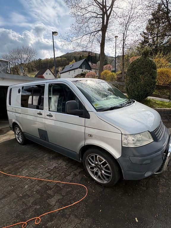 Gebraucht VW Transporter 105 PS (77 kW) 2003 Silber Van