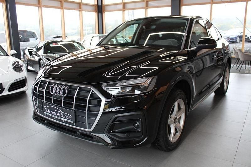 Brillantschwarz Gebraucht 2023 Audi Q5 Sportback Advanced SUV | 41.490 € (Guter Preis) - Bild 1/4