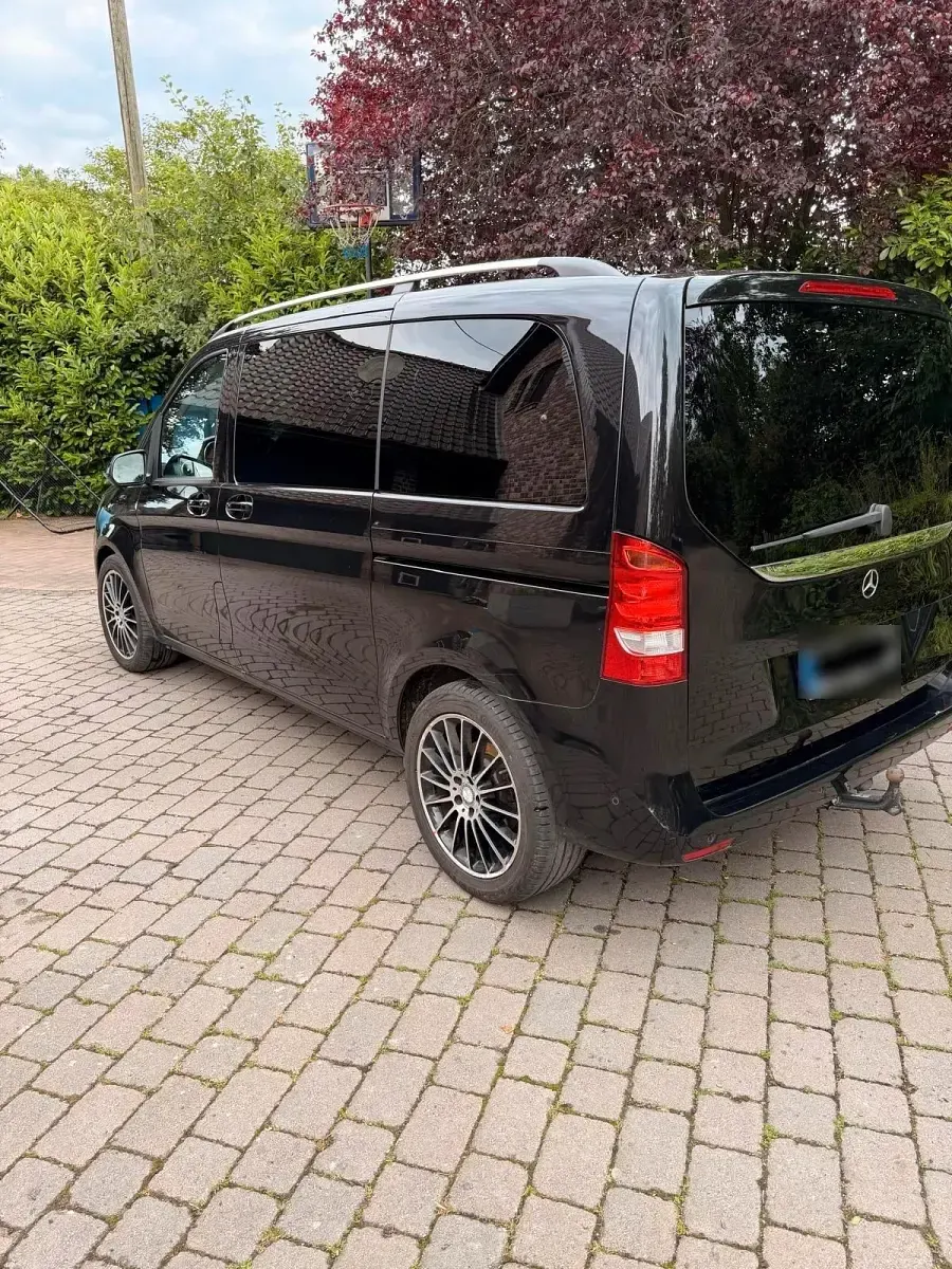 Gebraucht Mercedes V250 190 PS (139 kW) 2017 Schwarz Van / Kleinbus