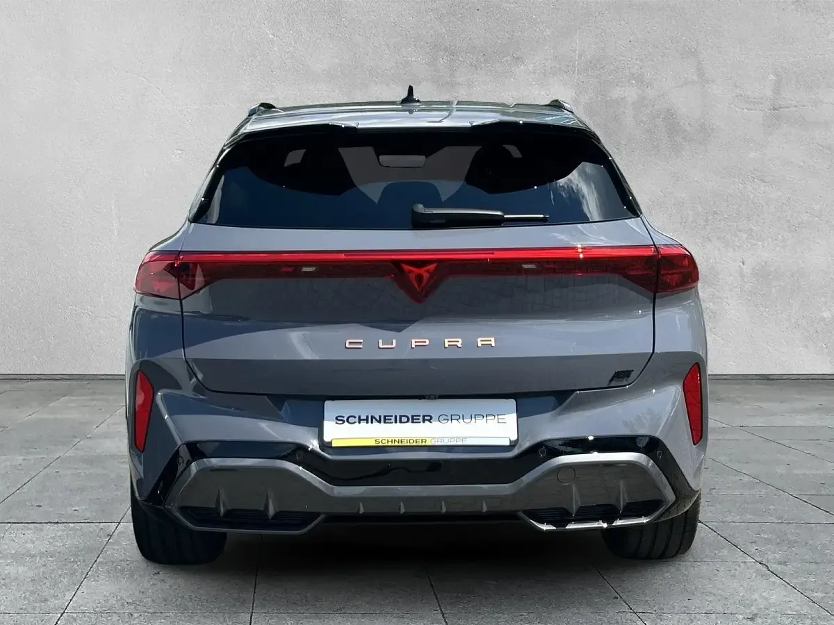 Gebraucht Cupra Terramar VZ 325 PS (239 kW) 2025 Grau SUV