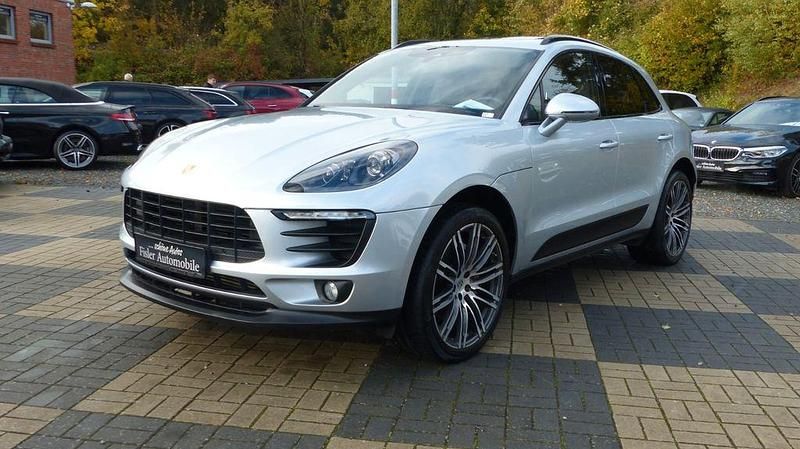 Silber Gebraucht 2016 Porsche Macan S SUV | 43.990 € (Etwas zu teuer) - Bild 1/4