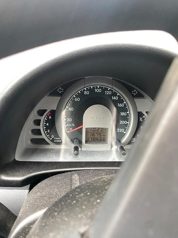 Gebraucht VW Fox 60 PS (44 kW) 2006 Grau Kleinwagen